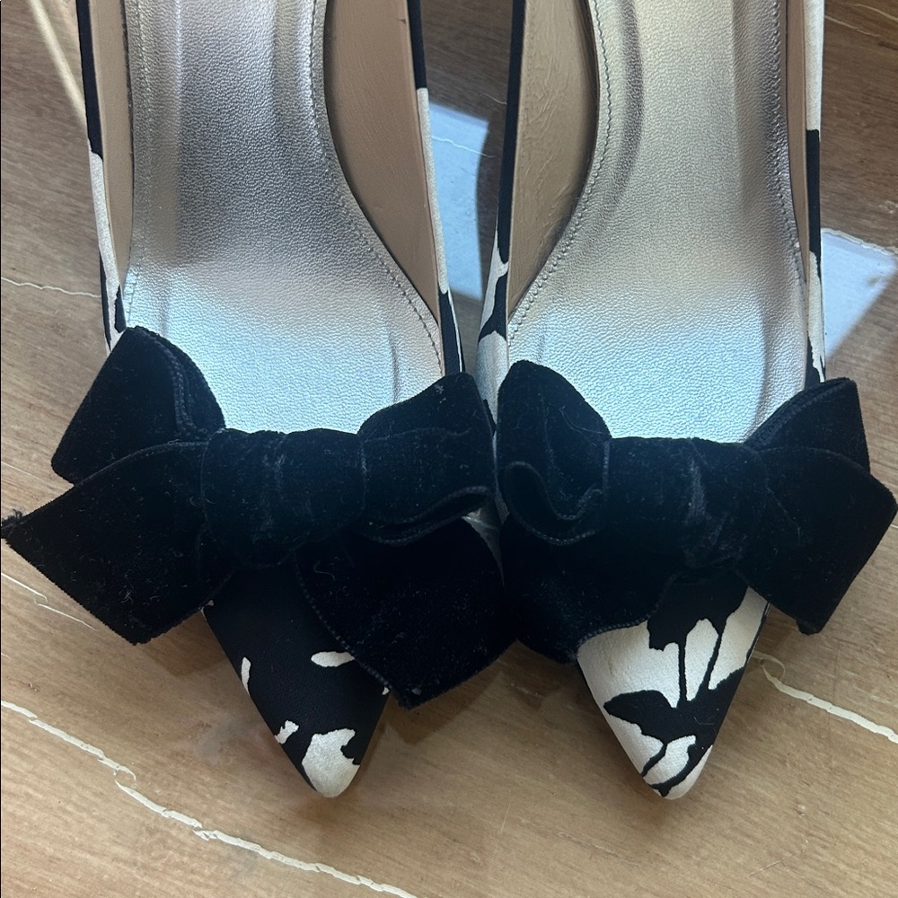 J.Crew Lucie Bow Pump Heel in size: 7.5